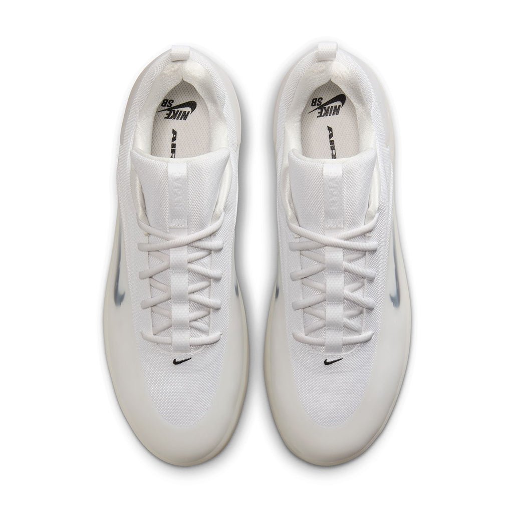 Zoom Nyjah 4 - White/Black - White - Black - Town City