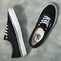 Skate Era - Black/White - Town City