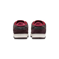 Dunk Low Pro x Riot Skateshop - Mahogany/Dark Beetroot-Team Red-Sail