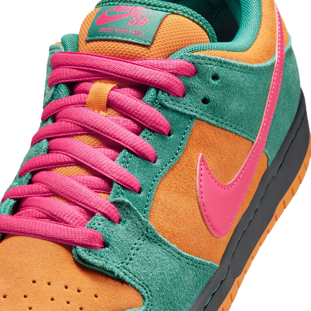 Dunk Low Pro - Green Noise/Watermelon-Light Curry