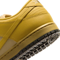 Dunk Low Pro 'Hatch Chile' - Safron Quartz/Safron Quartz-Pear