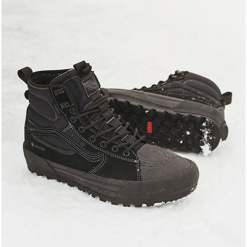 MTE Sk8-Hi Gore-Tex Insulated Shoe - Blackout