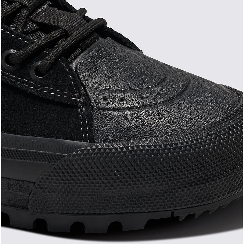 MTE Sk8-Hi Gore-Tex Insulated Shoe - Blackout