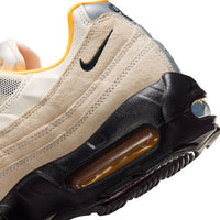 Air Max 95 "Club 58" - Sail and Laser Orange - Town City