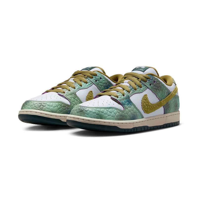 Alexis Sablone Dunk Low Pro Chameleon - Oil Green/Desert Moss - White - Town City