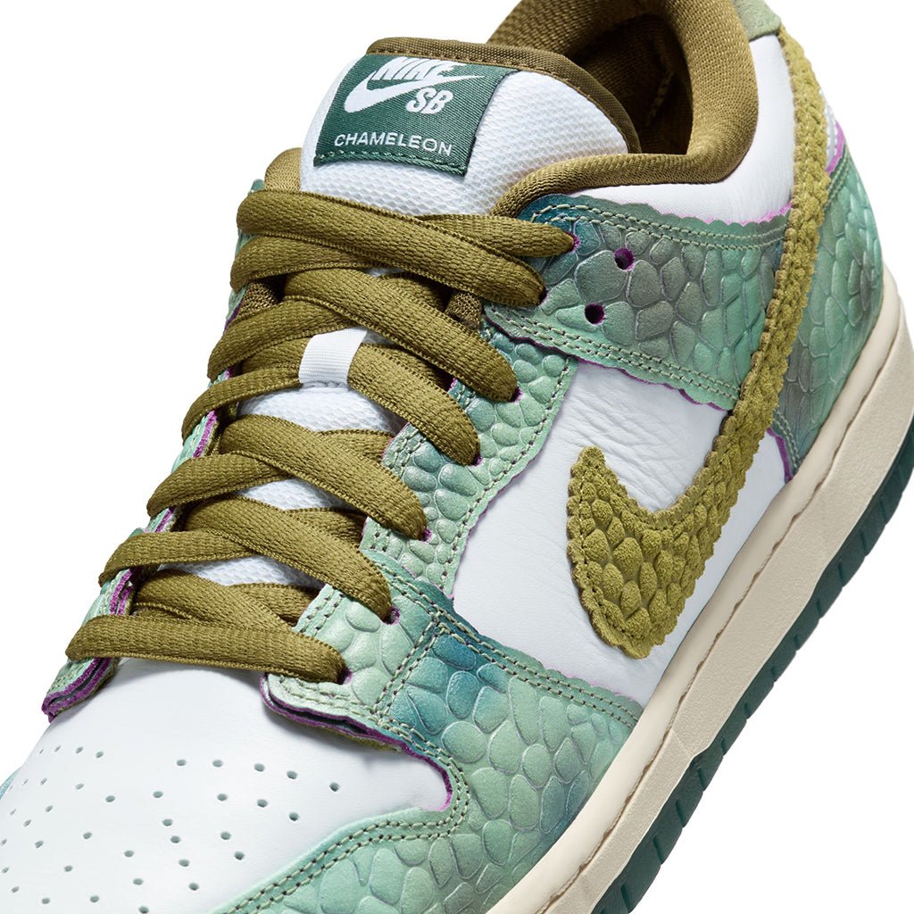 Alexis Sablone Dunk Low Pro Chameleon - Oil Green/Desert Moss - White - Town City