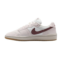 Code 58 - Summit White/Mystic Dates-Phamton - Town City