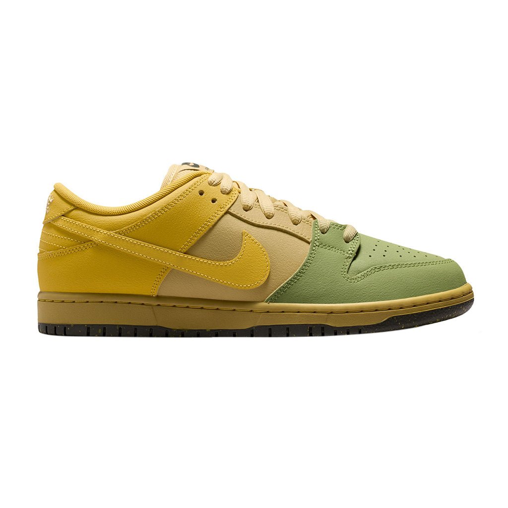 Dunk Low Pro 'Hatch Chile' - Safron Quartz/Safron Quartz-Pear - Town City