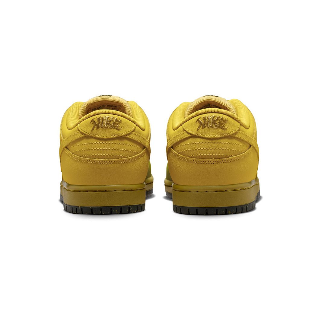 Dunk Low Pro 'Hatch Chile' - Safron Quartz/Safron Quartz-Pear - Town City