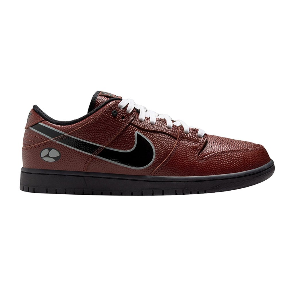 Dunk Low Pro Limosine - Dark Pony/Black - Silver - White - Town City