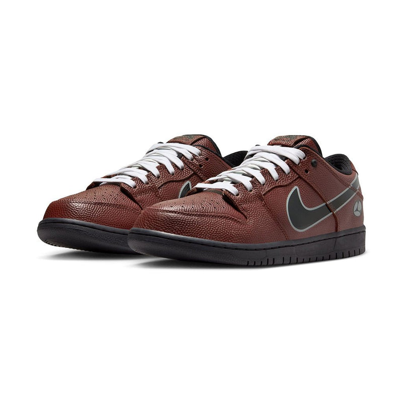 Dunk Low Pro Limosine - Dark Pony/Black - Silver - White - Town City