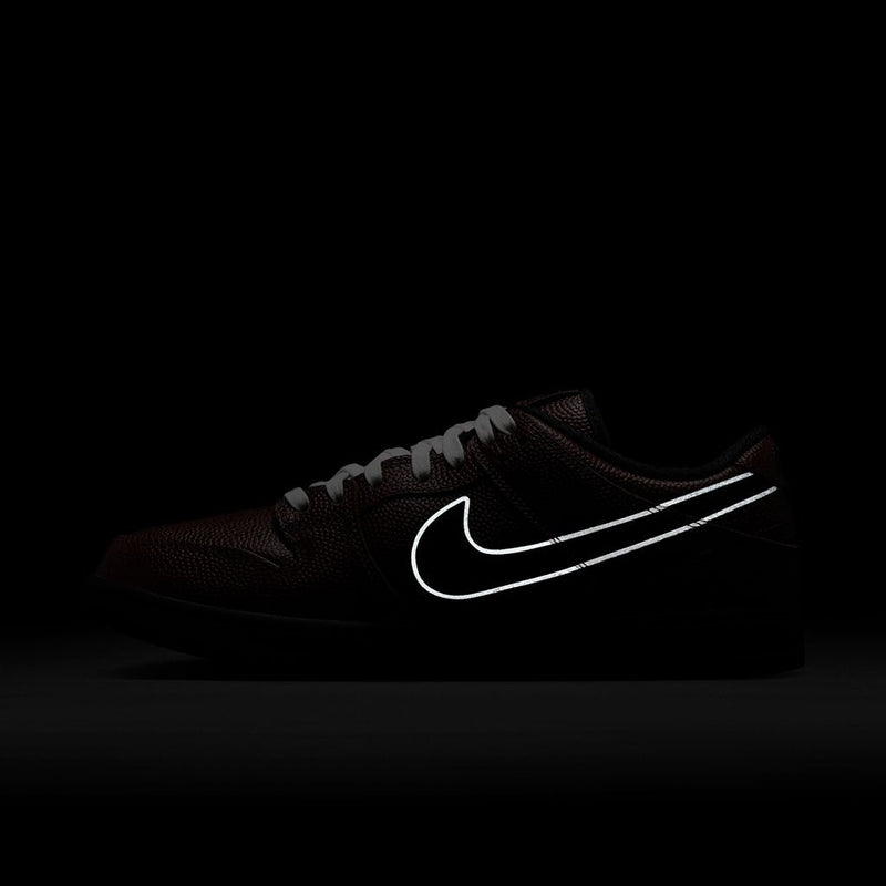 Dunk Low Pro Limosine - Dark Pony/Black - Silver - White - Town City