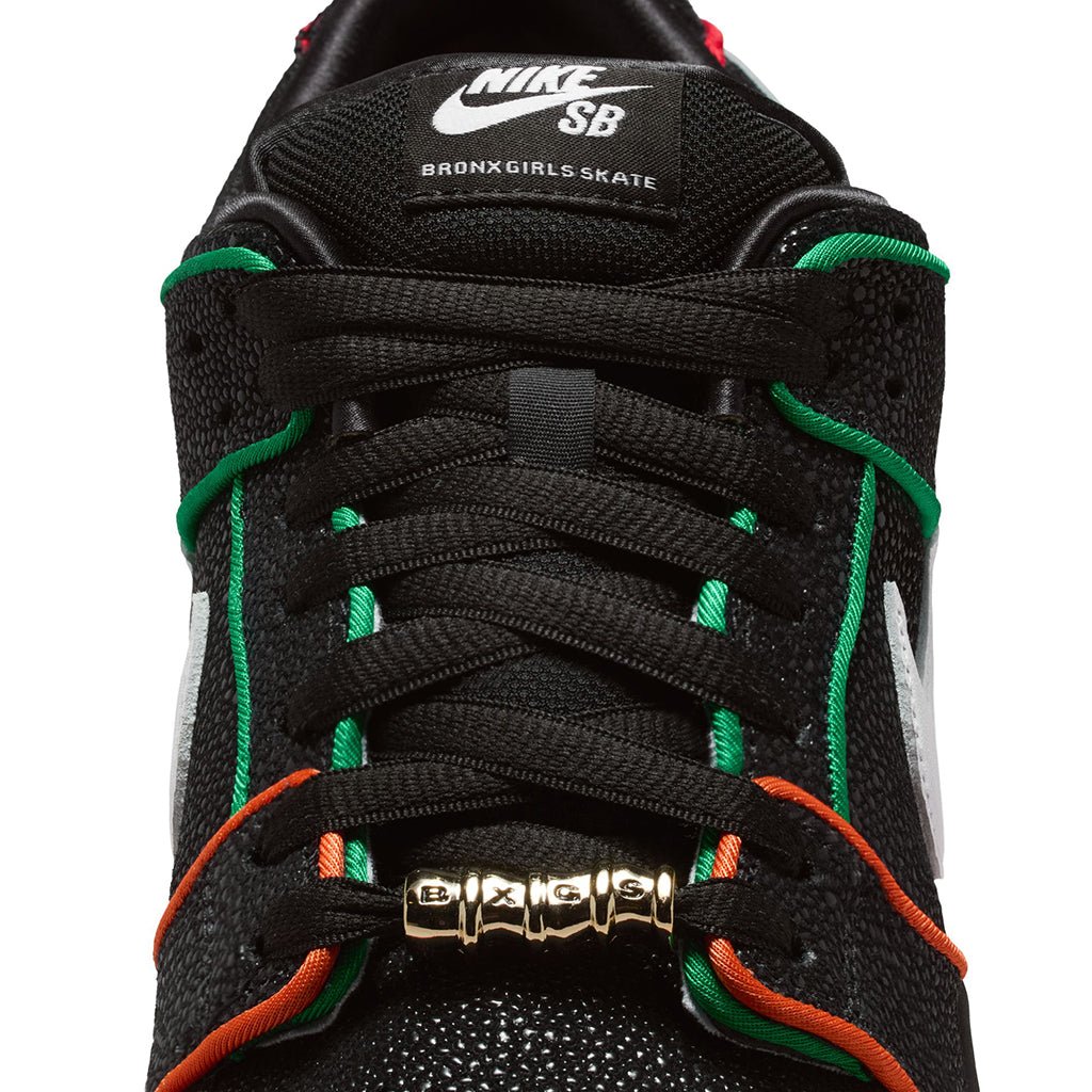 Dunk Low Pro x Bronx Girls Skate - Black/White - Challenge Red - Total Orange - Town City