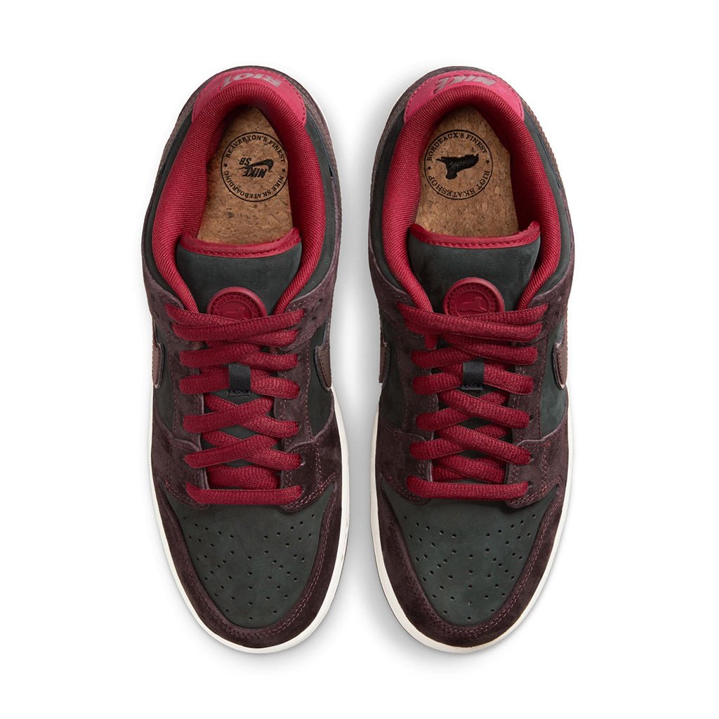 Dunk Low Pro x Riot Skateshop - Mahogany/Dark Beetroot - Team Red - Sail - Town City