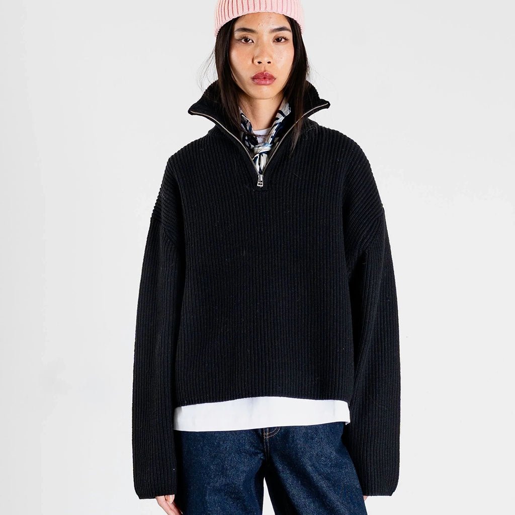 Fang Half Zip Knit - Black - Town City