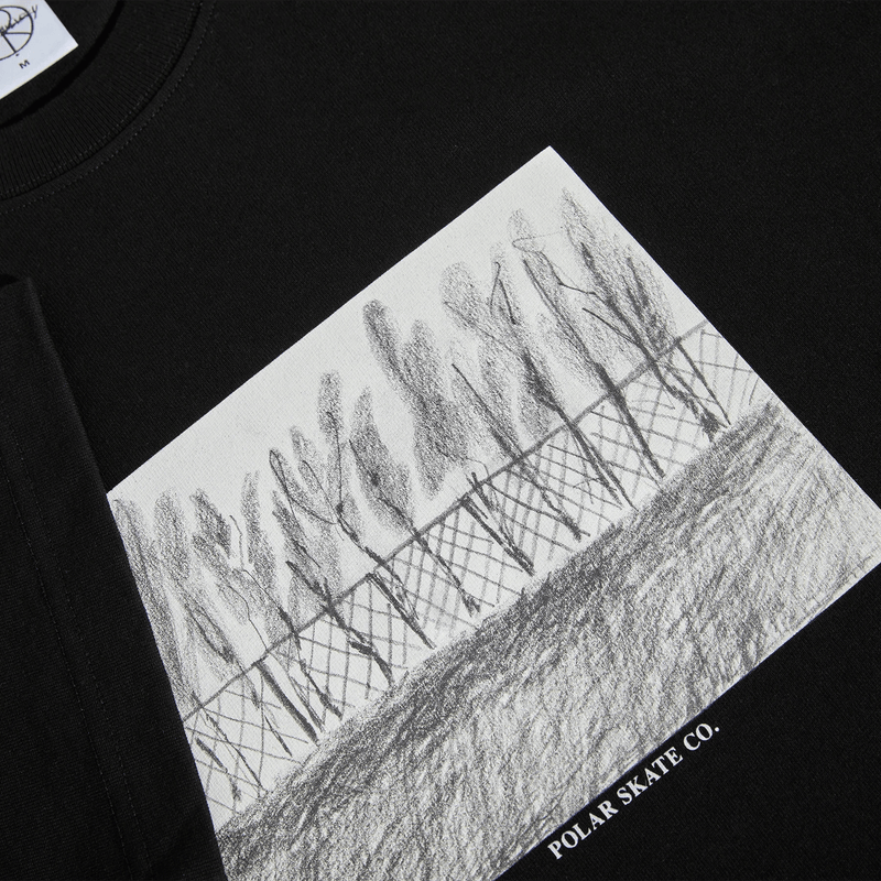 Fence Tee in Black. - Town City