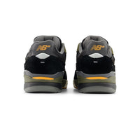 NB Numeric Reynolds 933 - Black/Olive - Town City