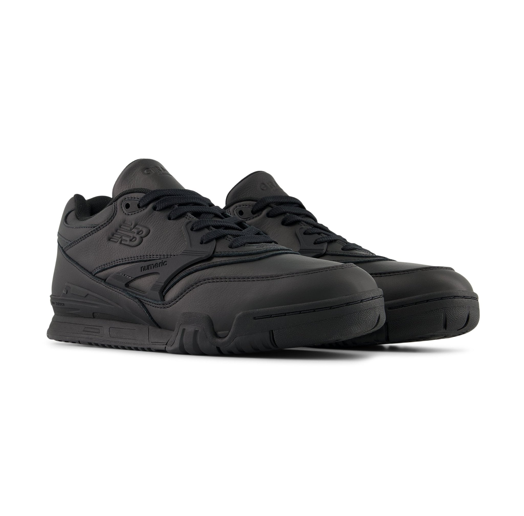 NB Numeric x Grand Collection 770 - Black - Town City
