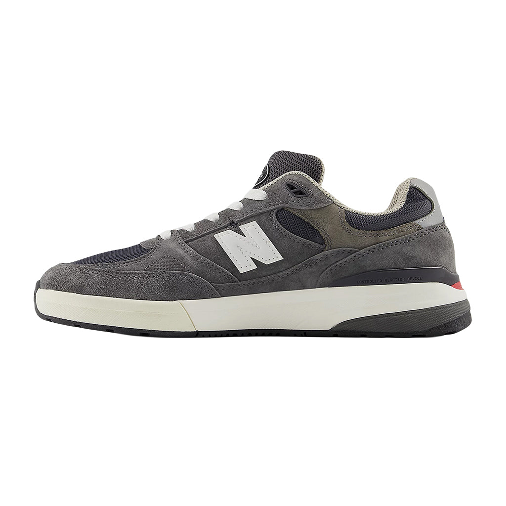 NB Numeric Reynolds 933 - Dark Grey/White
