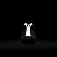 SB Air Max 95 - Summit White/Cactus Flower - Photon Dust - Town City