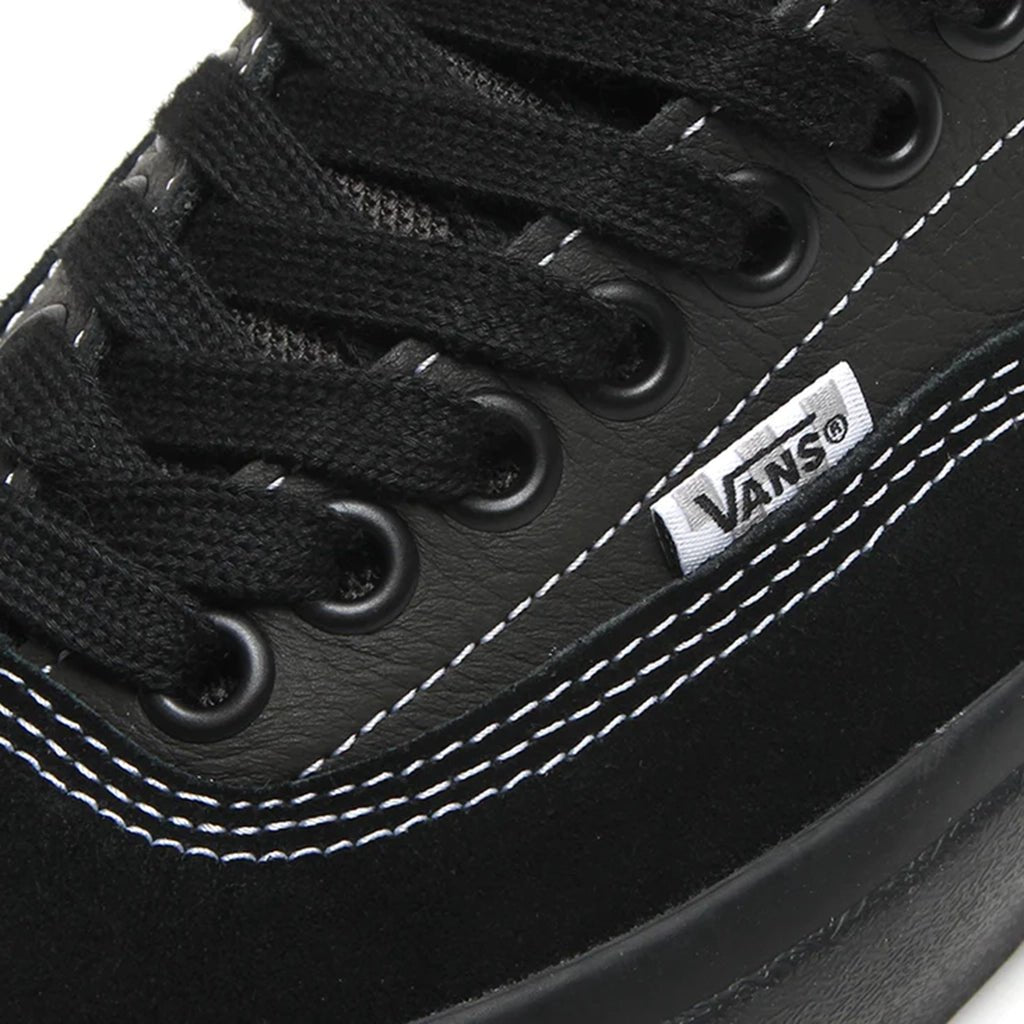 Skate Era Sub - Black/Black - Town City