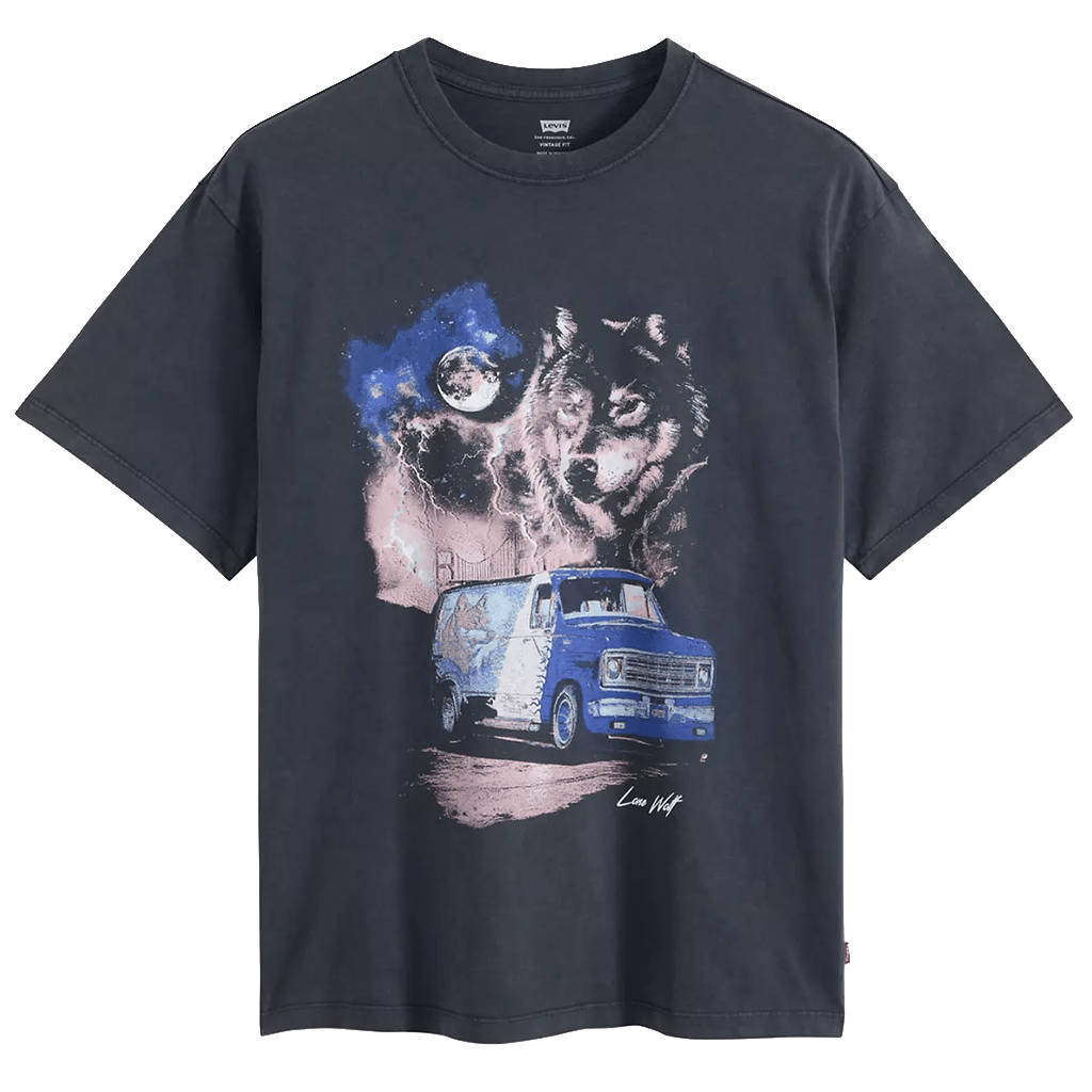 Vintage Fit Graphic Tee - Lone Wolf - Town City