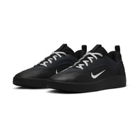 Zoom Nyjah 4 - Black/White - Black - White - Town City
