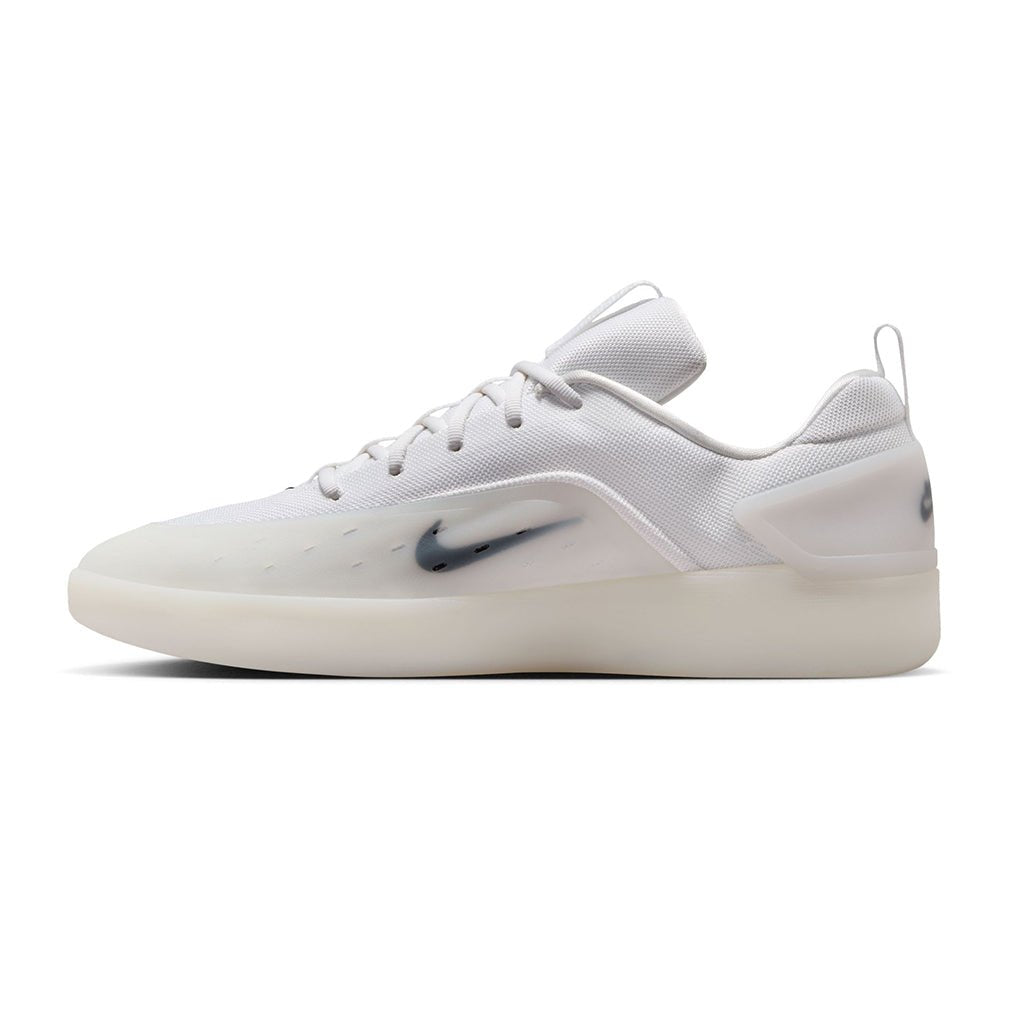 Zoom Nyjah 4 - White/Black - White - Black - Town City